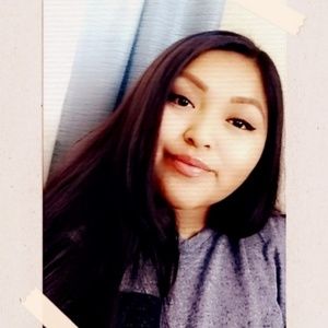 Meet your Posher, Elyse